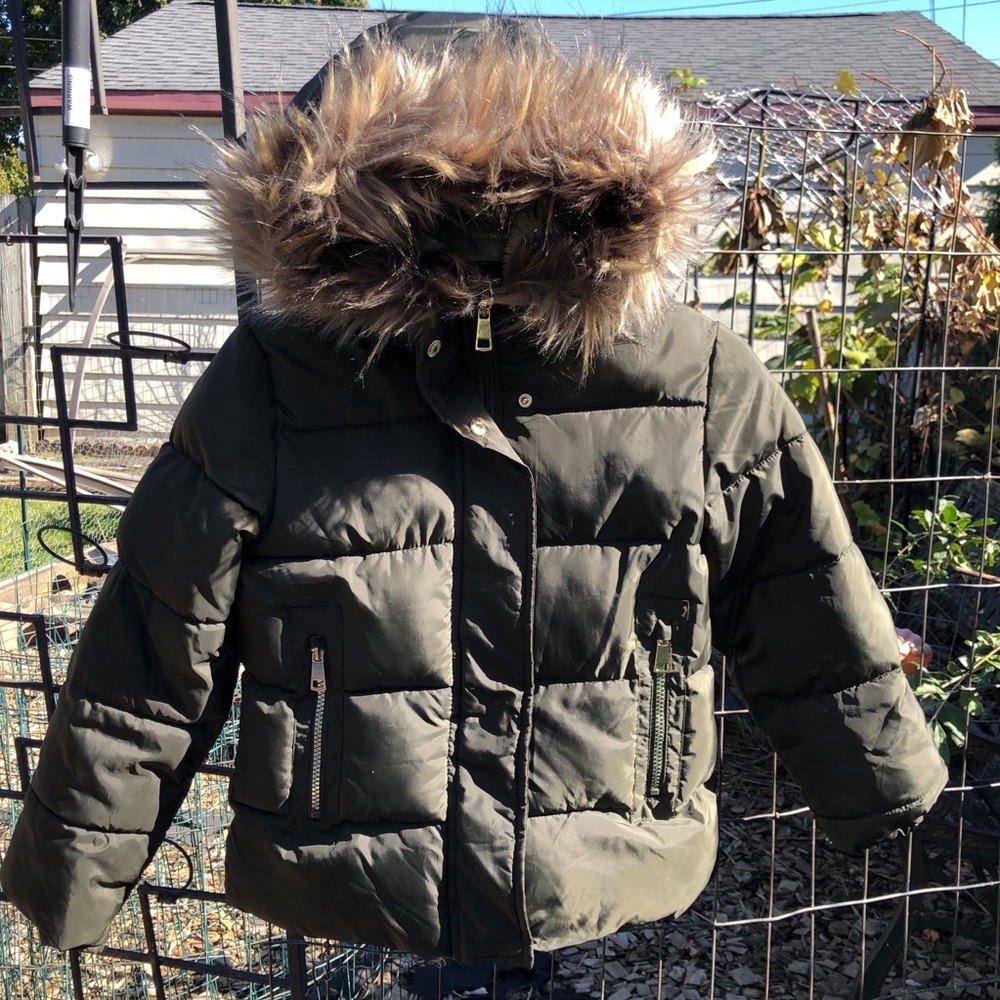 Rothschild Girl’s Hooded Puffer Coat Jacket 10/12